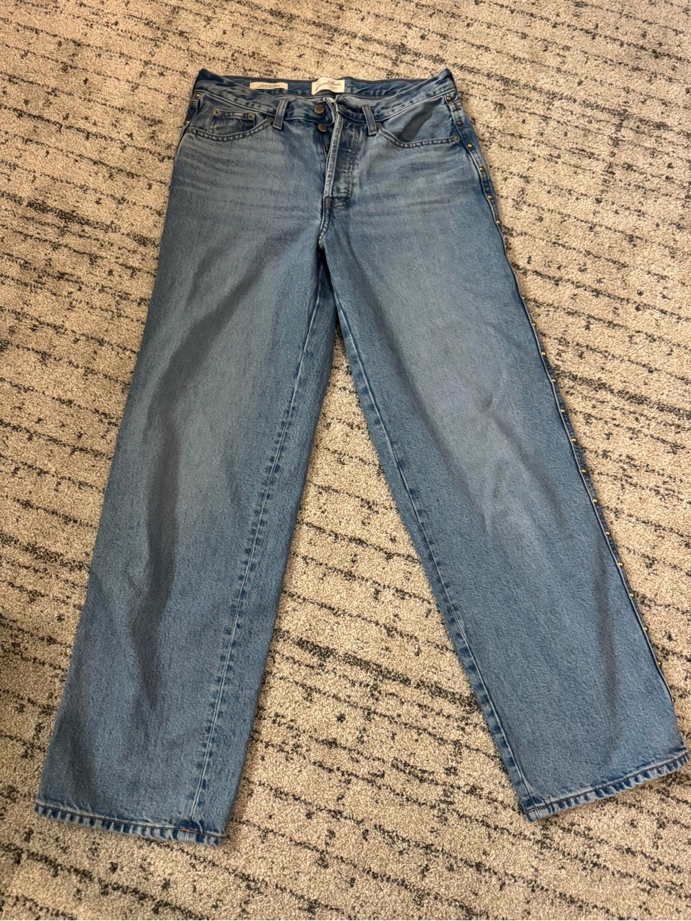 Universal Thread Women’s Wide-Leg Jeans